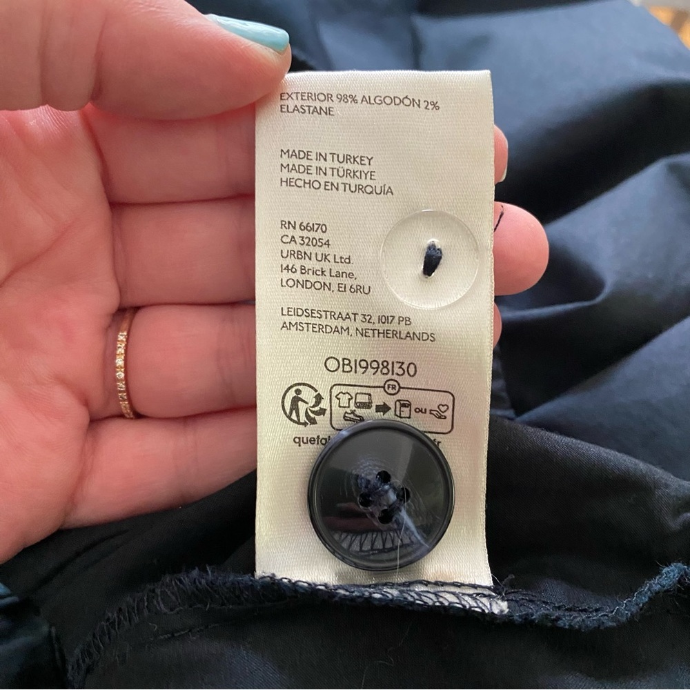 Anthropologie Maeve Black Curve Poplin Barrel Leg Pants L - Picture 16 of 16